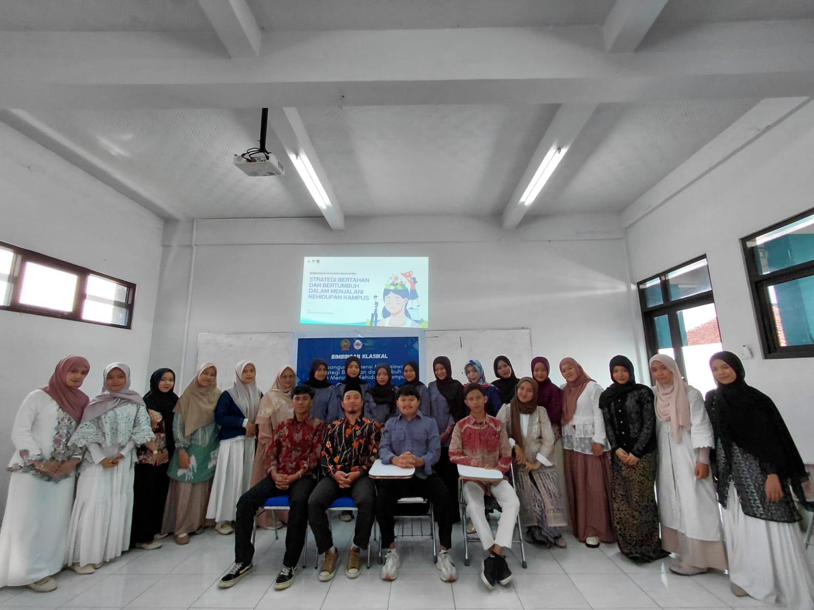 Kolaborasi Hima Prodi Bimbingan dan Konseling Pendidikan UNITAS dan Hima Prodi Bimbingan dan Konseling UMTAS Asah Keterampilan Konseling